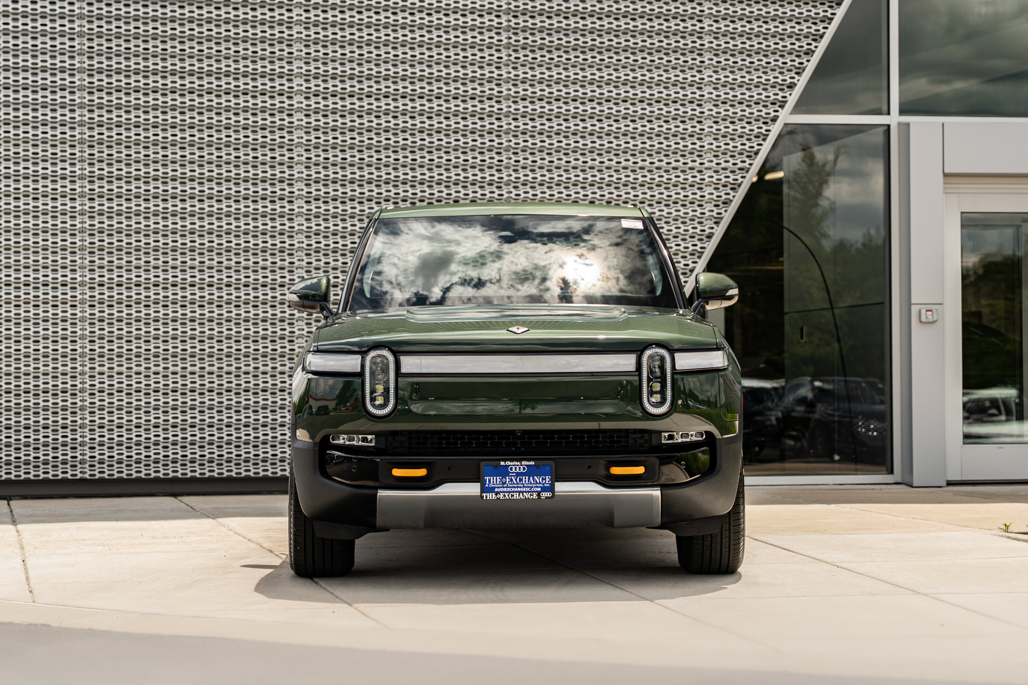 Used 2022 Rivian R1T Adventure AWD/4WD image 35
