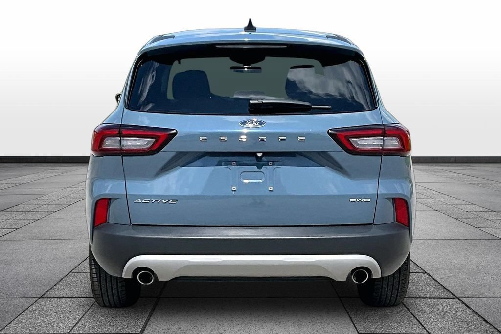 Used 2024 Ford Escape Active AWD/4WD image 4