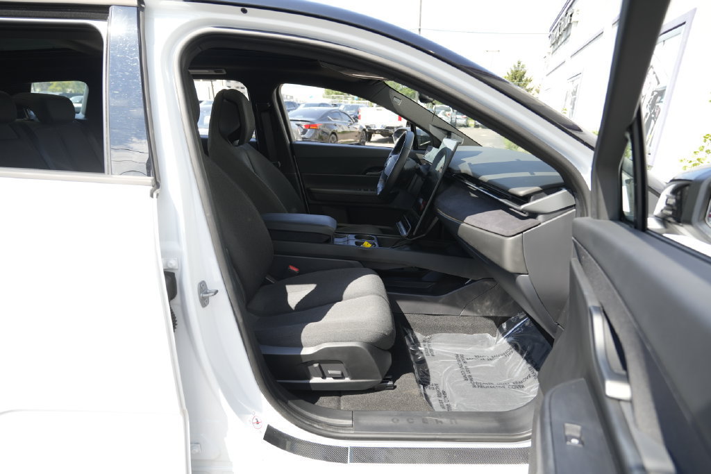 Used 2023 Fisker Ocean Ultra AWD/4WD image 32