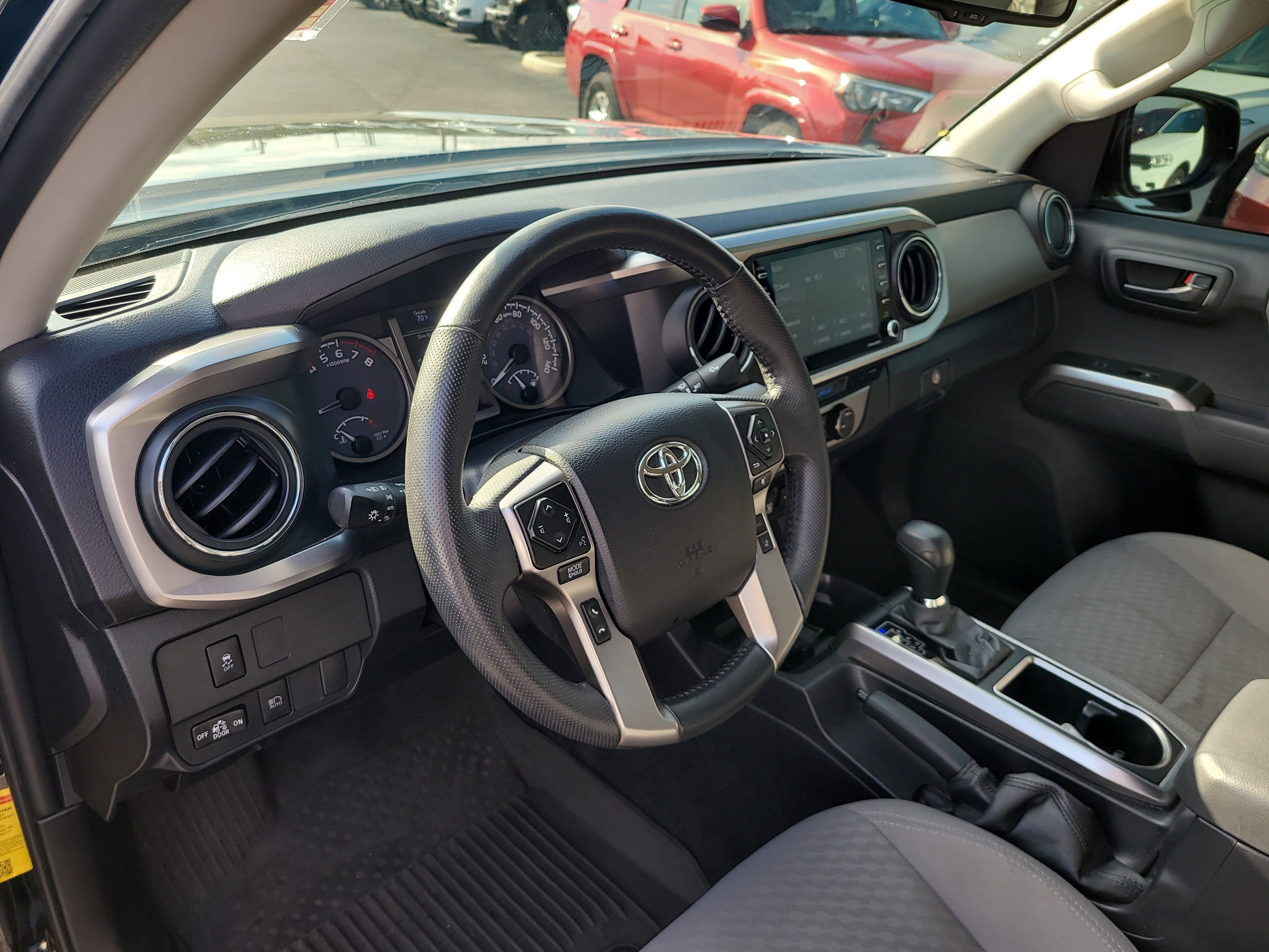 Used 2023 Toyota Tacoma SR5 w/ Technology Package AWD/4WD image 19