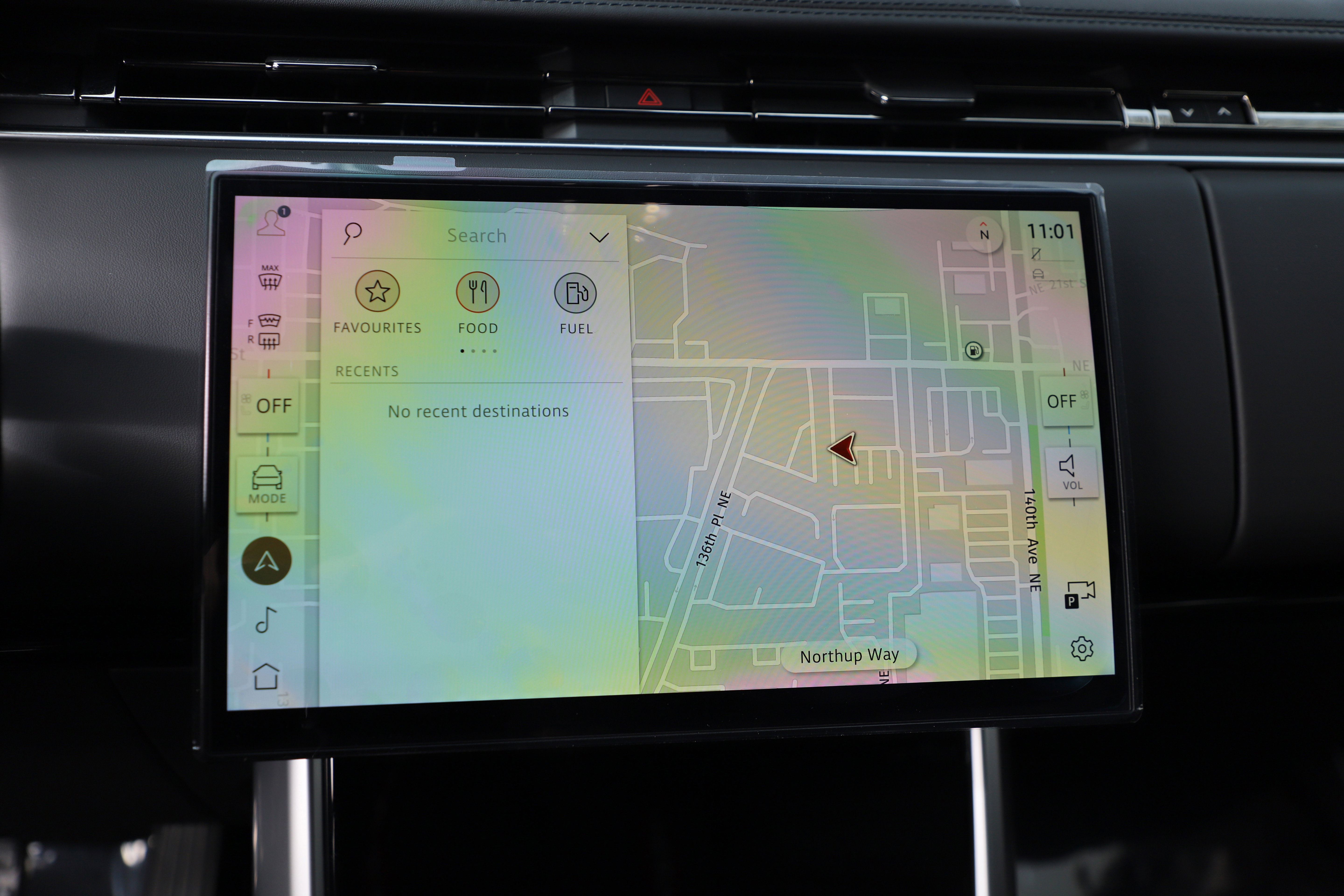 New 2026 Land Rover Range Rover Long Wheelbase SE AWD/4WD image 22