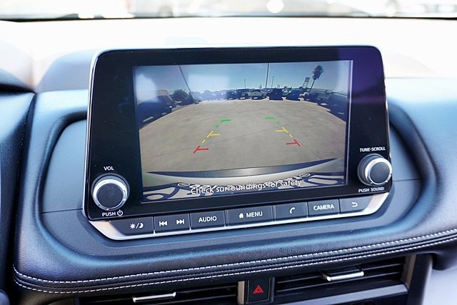 Used 2023 Nissan Rogue SV FWD image 36