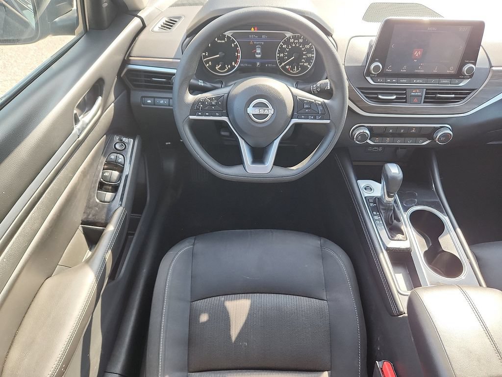 Used 2023 Nissan Altima 2.5 SV FWD image 7