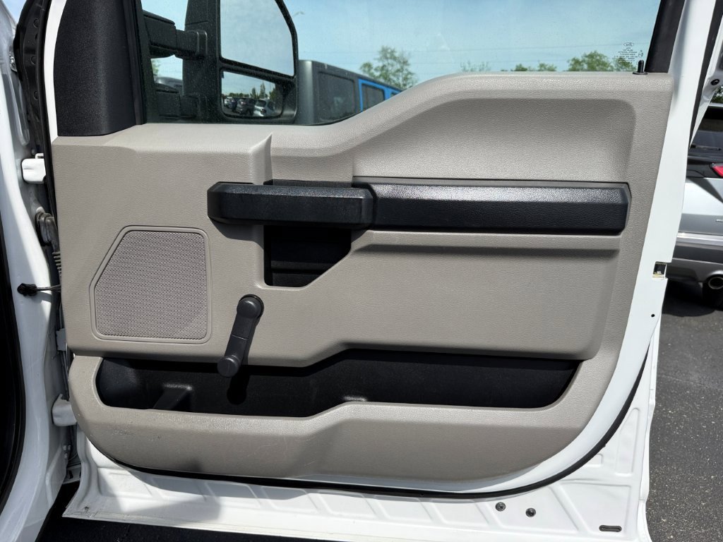 Used 2018 Ford F250 XL w/ XL Value Package RWD image 18