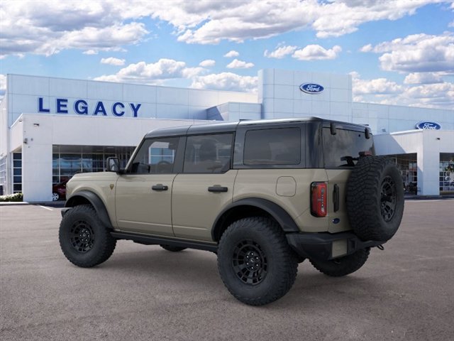 New 2026 Ford Bronco Badlands AWD/4WD image 4
