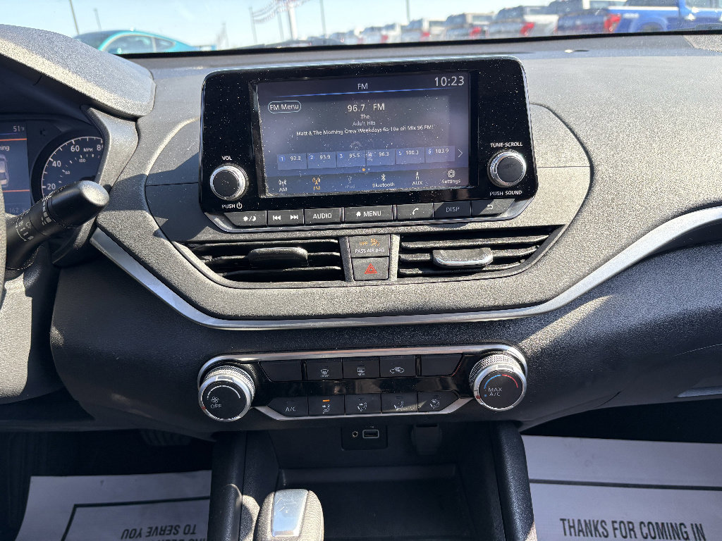 Used 2023 Nissan Altima 2.5 S FWD image 22