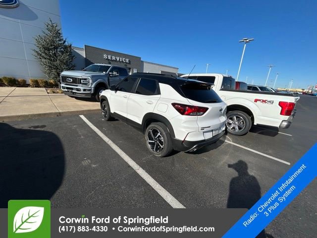 Used 2023 Chevrolet TrailBlazer RS w/ Sun and Liftgate Package image 7