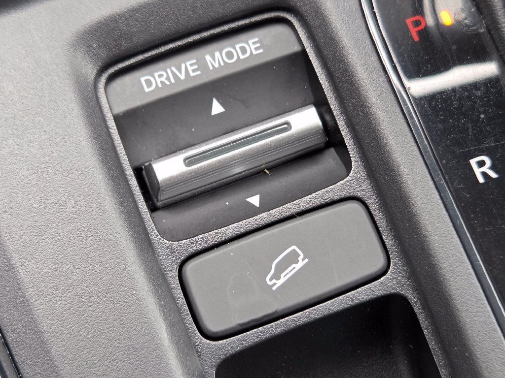 Used 2025 Honda CR-V Sport-L image 14