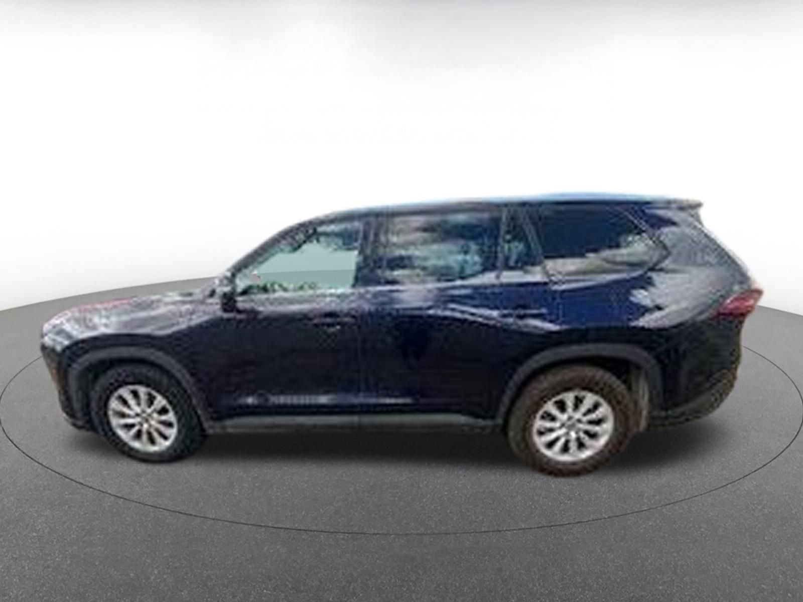 Used 2025 Toyota Grand Highlander FWD image 4
