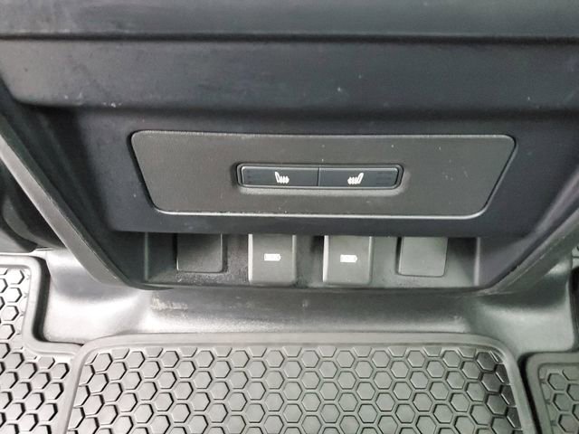 Used 2024 Land Rover Defender 110 S image 11