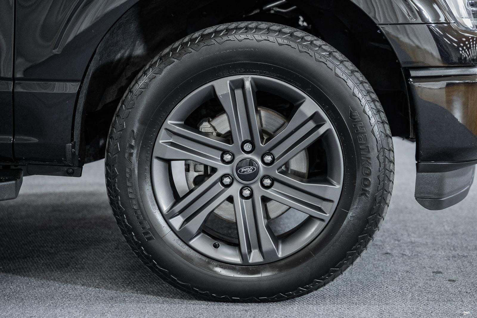 Certified 2023 Ford F150 Lariat w/ Equipment Group 502A High image 23