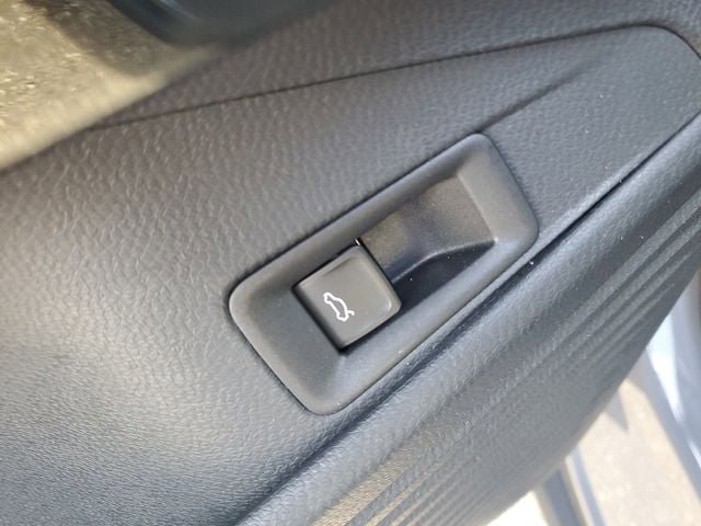 Certified 2023 Volkswagen ID.4 Pro S AWD/4WD image 16