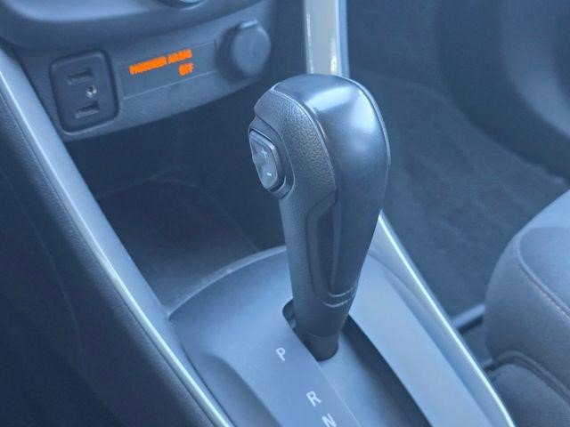 Certified 2022 Chevrolet Trax LS w/ Tint and Cruise Package image 26