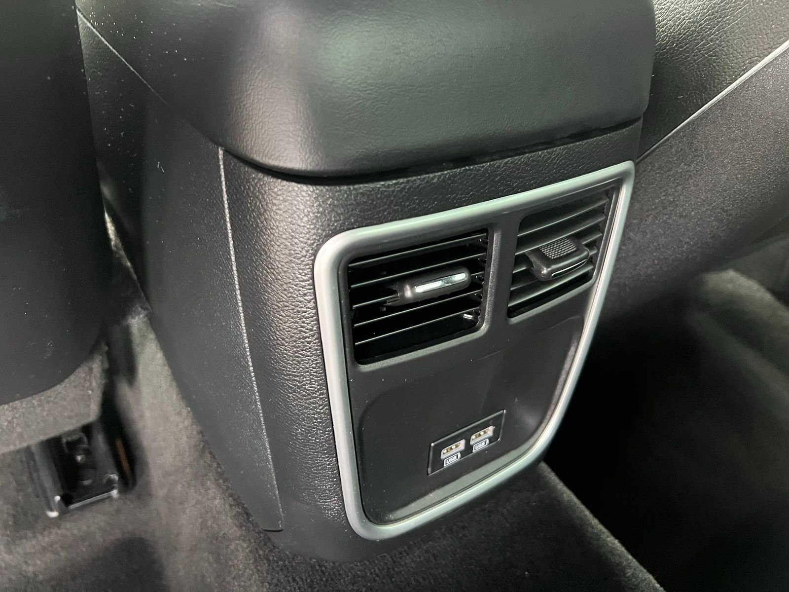 Used 2021 Dodge Charger R/T image 24