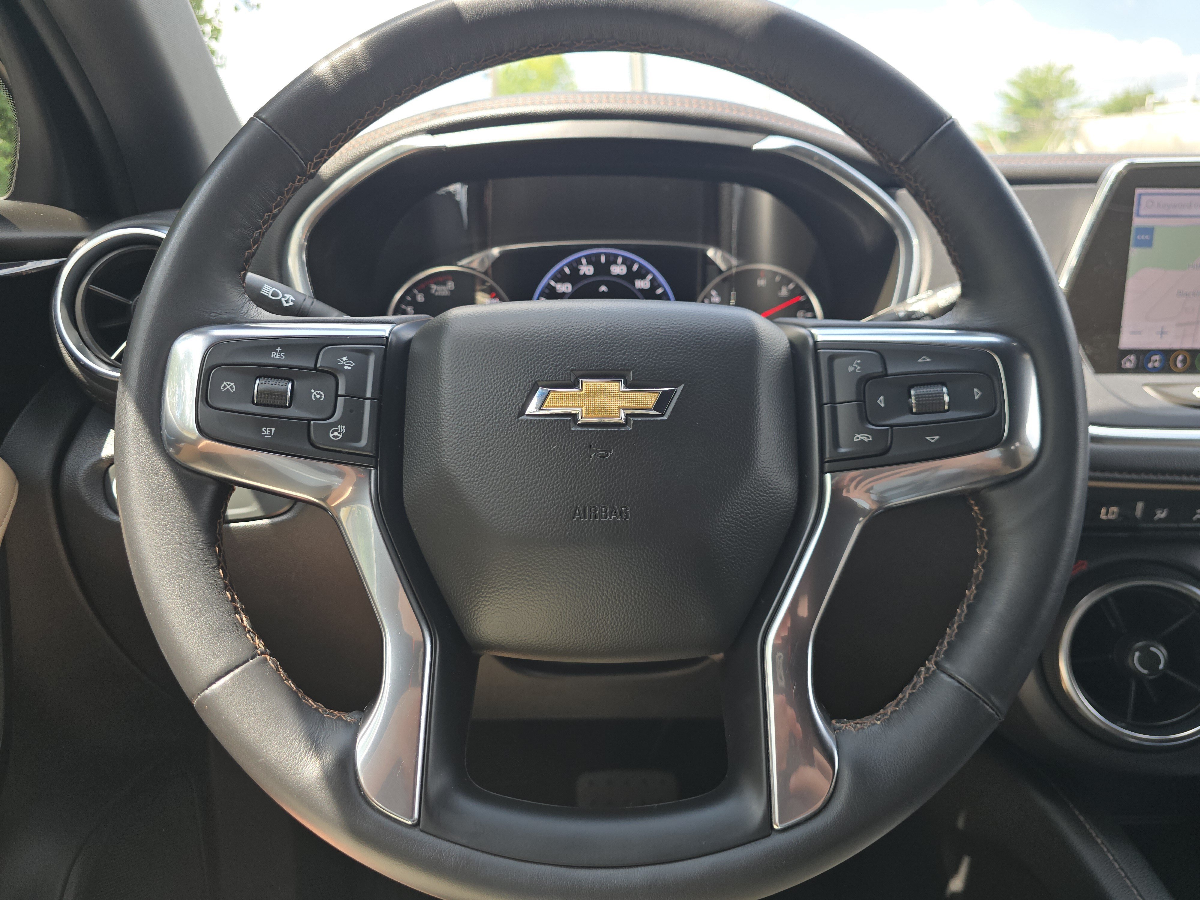 Used 2022 Chevrolet Blazer Premier w/ Enhanced Convenience Package AWD/4WD image 24