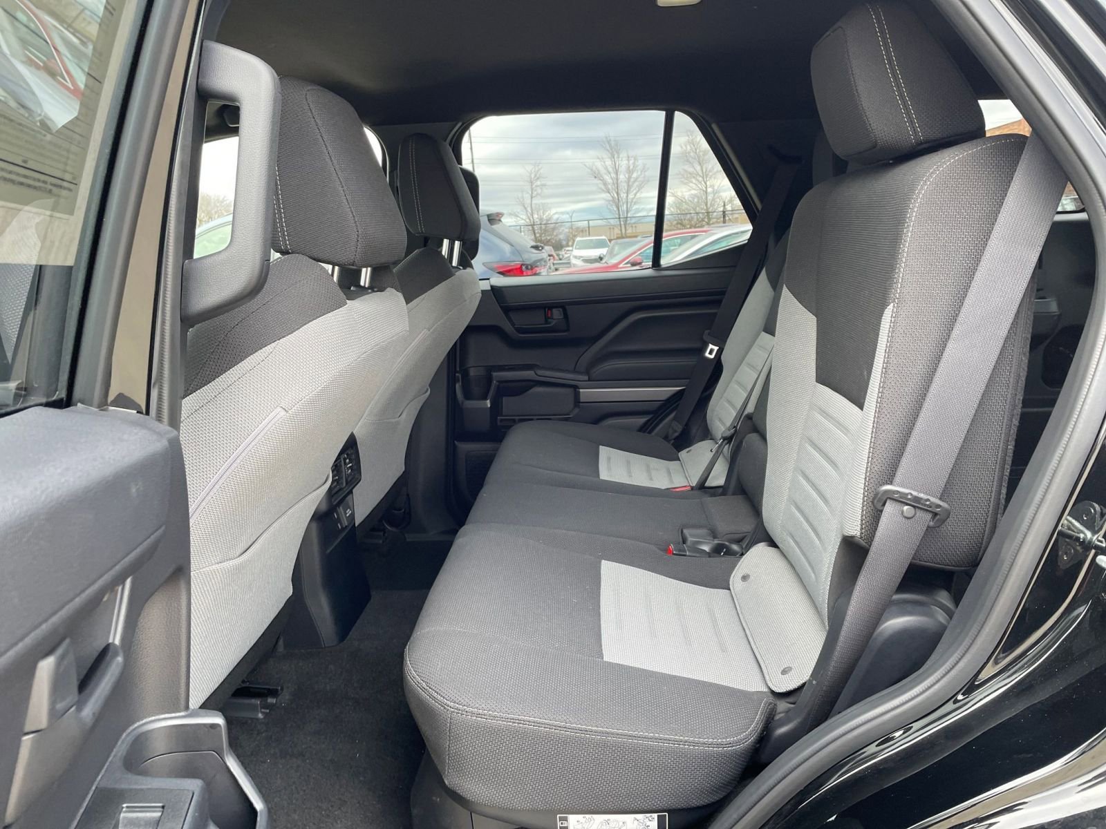 Used 2025 Toyota 4Runner TRD Off-Road image 25