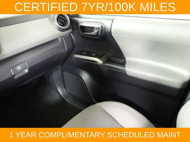 Used 2020 Toyota Tacoma SR5 AWD/4WD image 14