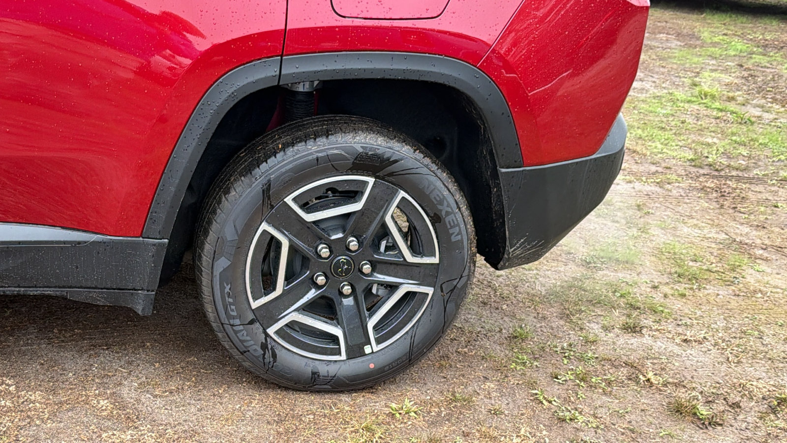 New 2026 Jeep Cherokee Laredo AWD/4WD image 12
