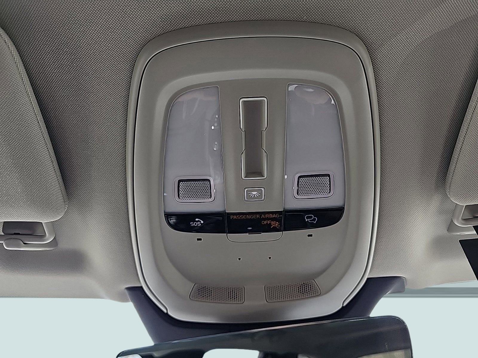 New 2024 Volvo XC90 T8 Plus w/ Protection Package Premier image 20