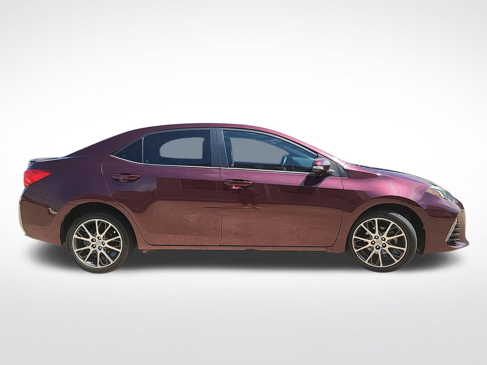 Used 2017 Toyota Corolla SE 50th Anniversary FWD image 9