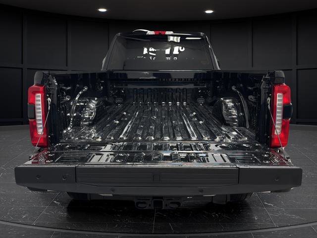 Used 2023 Ford F350 King Ranch w/ Chrome Package image 40