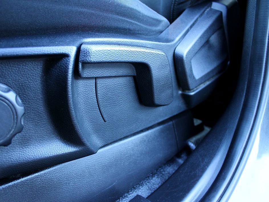 Used 2019 Ford Ranger XL w/ Equipment Group 101A Mid image 13