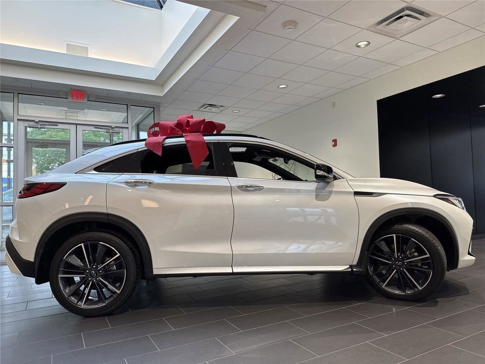 New 2025 INFINITI QX55 Sensory w/ Lighting Package AWD/4WD image 16