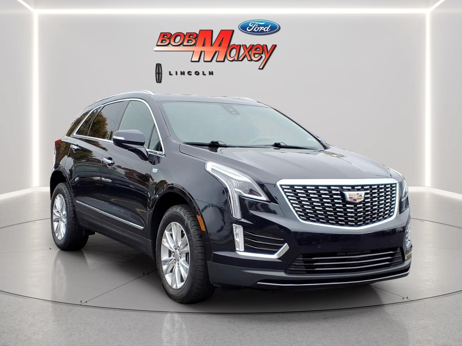 Used 2022 Cadillac XT5 Luxury AWD/4WD image 3