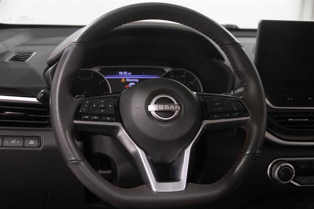 Used 2024 Nissan Altima 2.5 SR w/ SR Premium Package AWD/4WD image 7