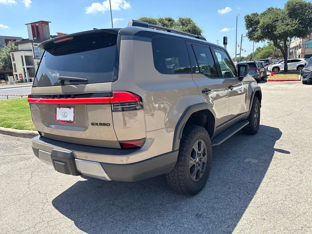 Certified 2026 Lexus GX 550 w/ Accessory Package (CT) AWD/4WD image 5