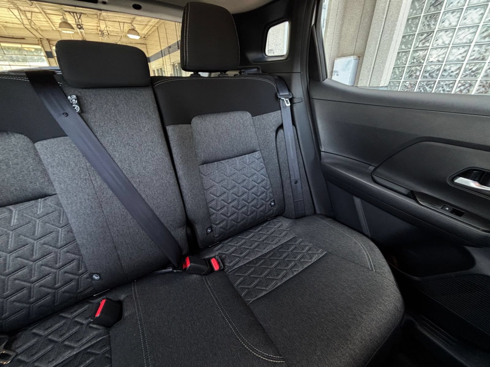 Used 2026 Nissan Kicks SV w/ Cold Weather Package FWD image 35