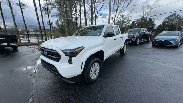 Used 2024 Toyota Tacoma SR image 6