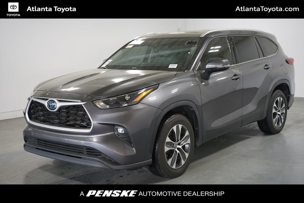 Used 2022 Toyota Highlander XLE