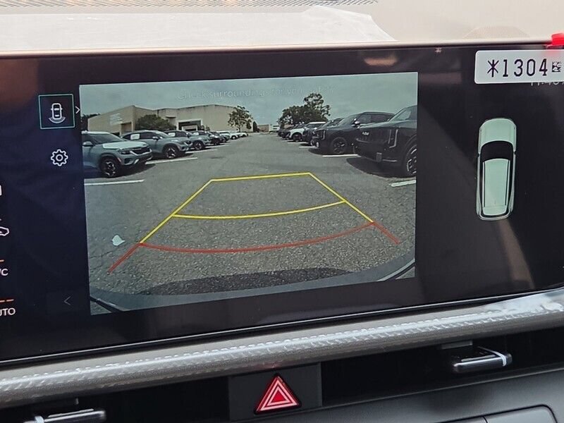 New 2027 Kia Seltos EX w/ EX Panoramic Sunroof Package FWD image 9