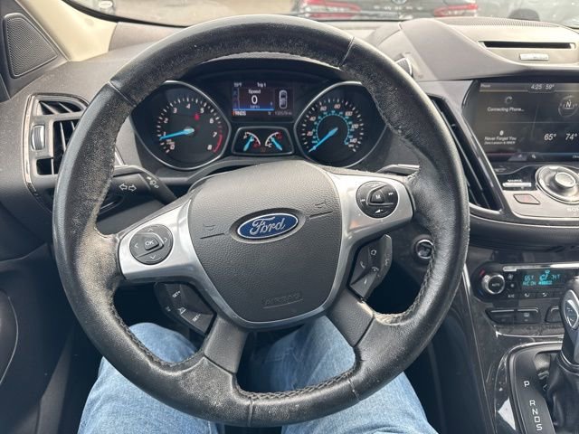 Used 2014 Ford Escape Titanium image 2