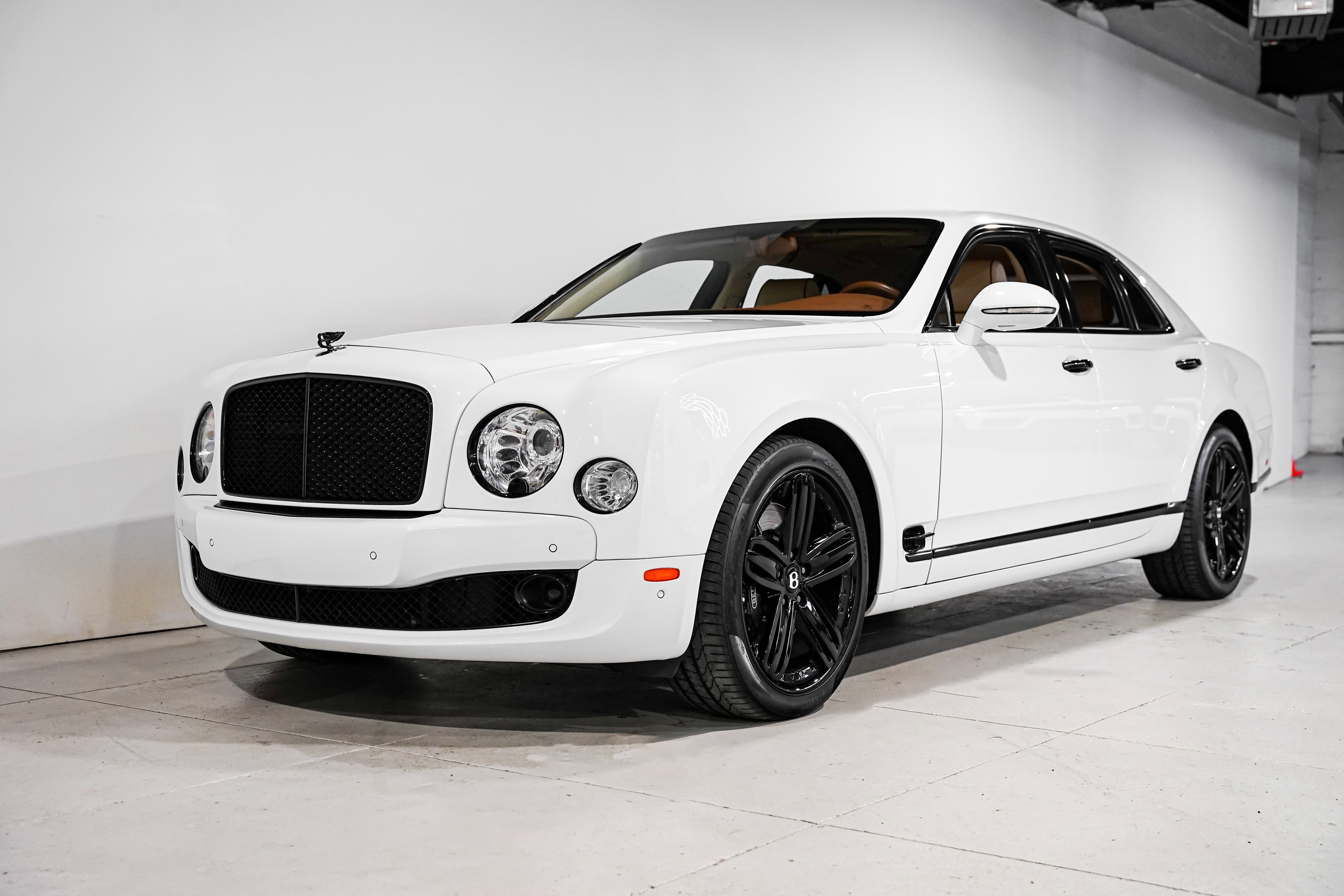Used 2012 Bentley Mulsanne image 42
