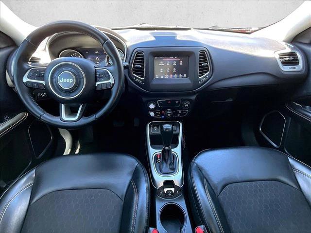 Used 2018 Jeep Compass Latitude w/ Popular Equipment Group image 16