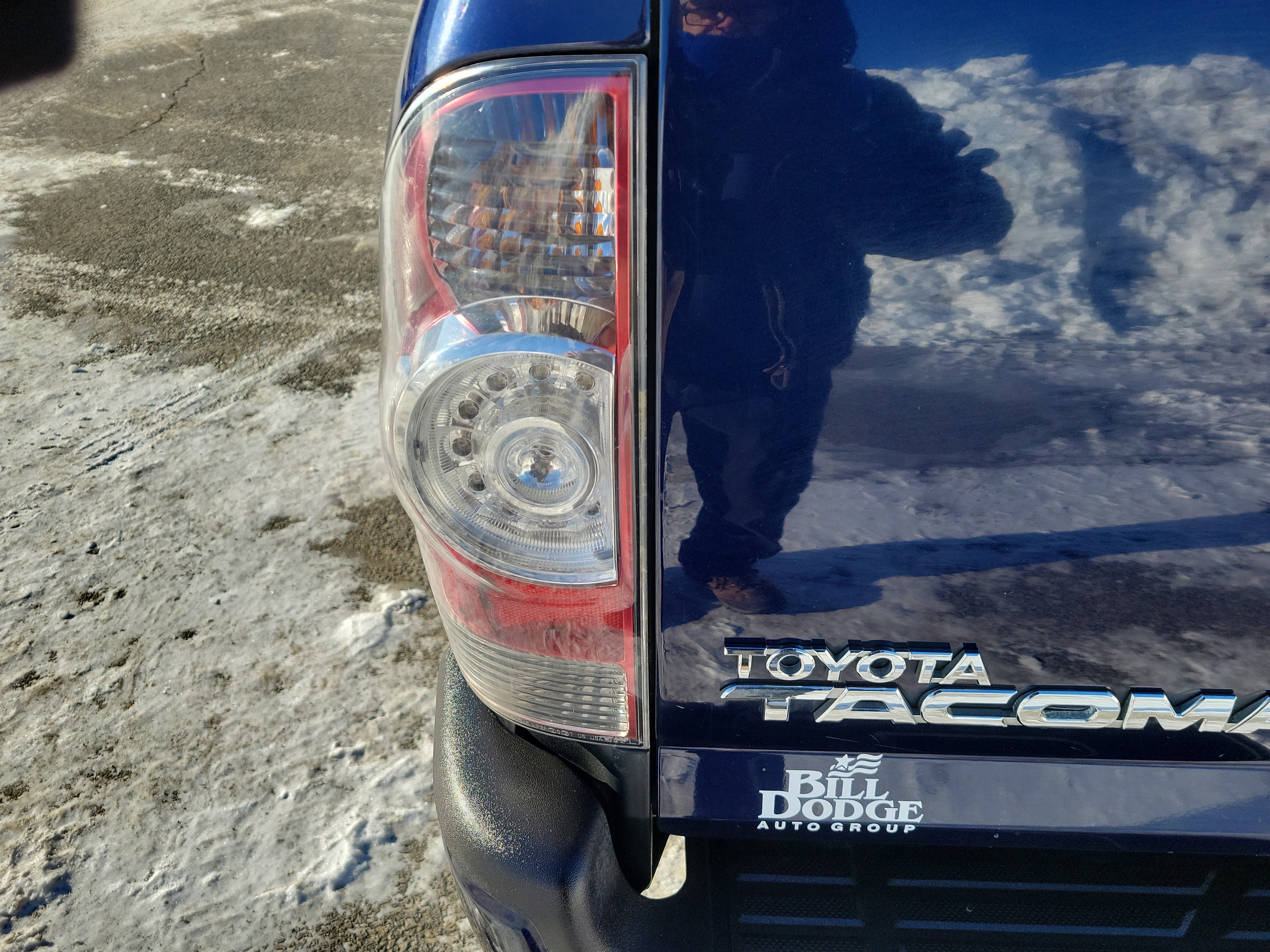 Used 2012 Toyota Tacoma 4x4 Double Cab w/ TRD Sport Upgrade Pkg image 11