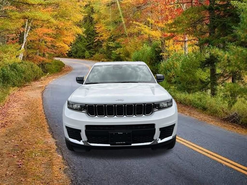 New 2026 Jeep Grand Cherokee L 4WD image 9