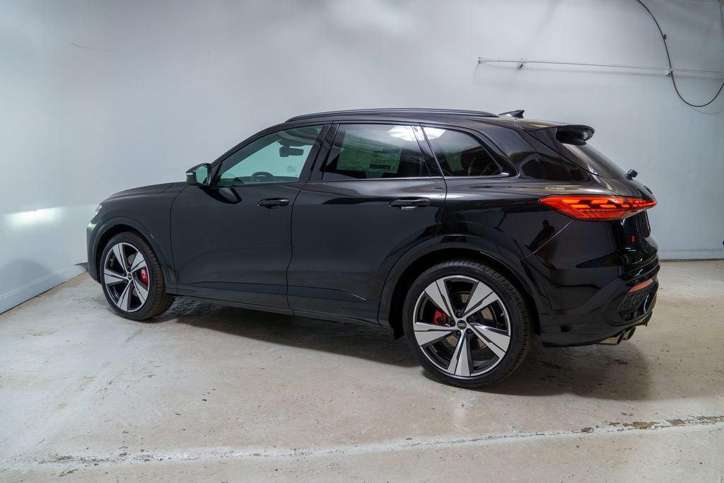 New 2026 Audi SQ5 Premium Plus AWD/4WD image 2