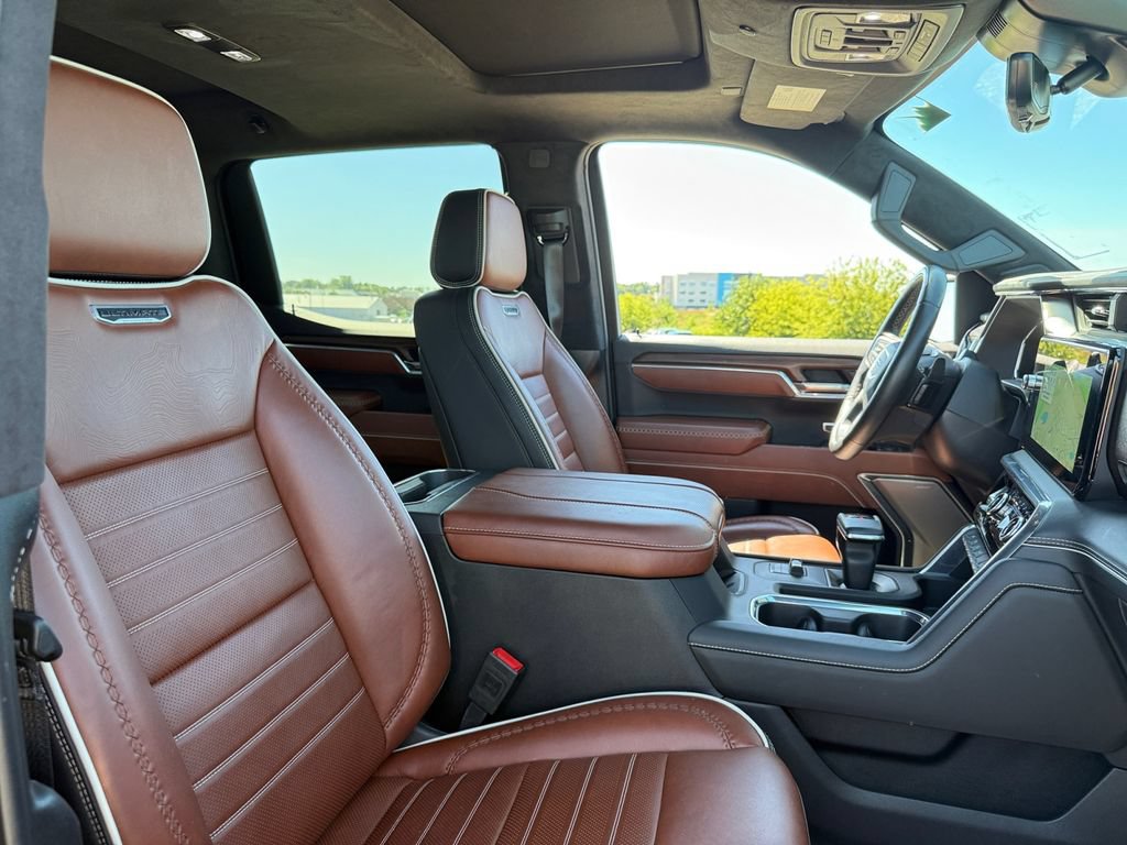 Used 2025 GMC Sierra 1500 Denali Ultimate AWD/4WD image 42