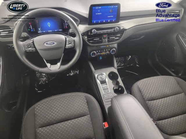 Certified 2023 Ford Escape Active AWD/4WD image 32