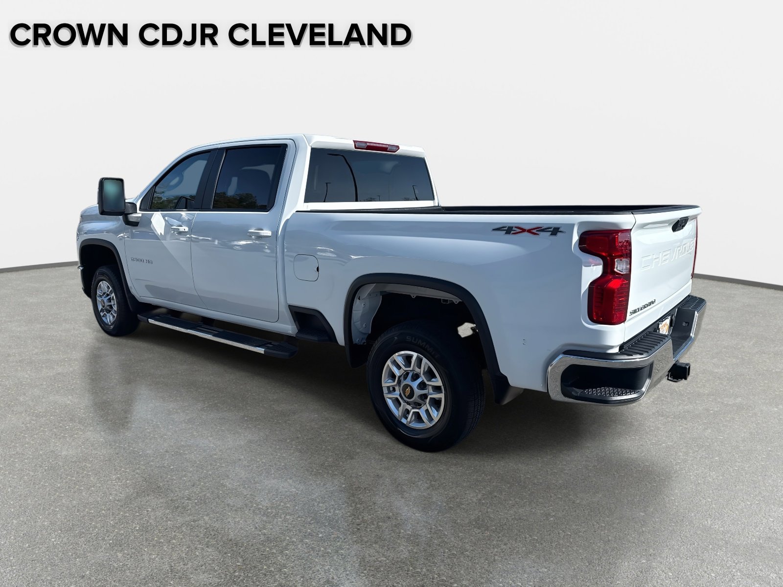 Used 2025 Chevrolet Silverado 2500 LT w/ Convenience Package AWD/4WD image 6