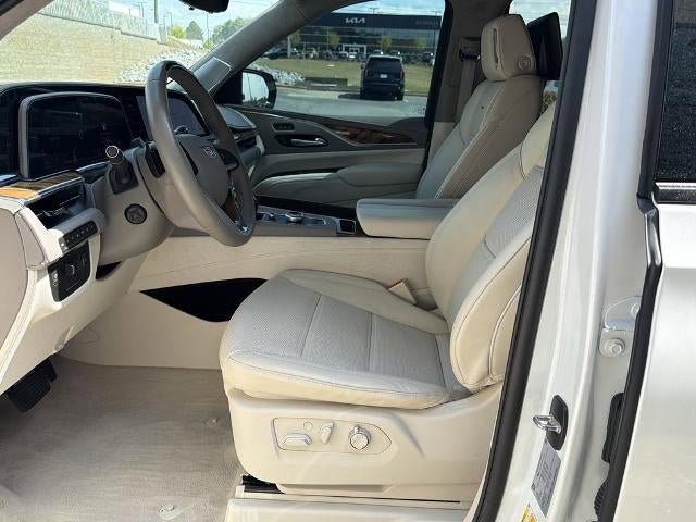 Certified 2024 Cadillac Escalade Sport Platinum AWD/4WD image 9