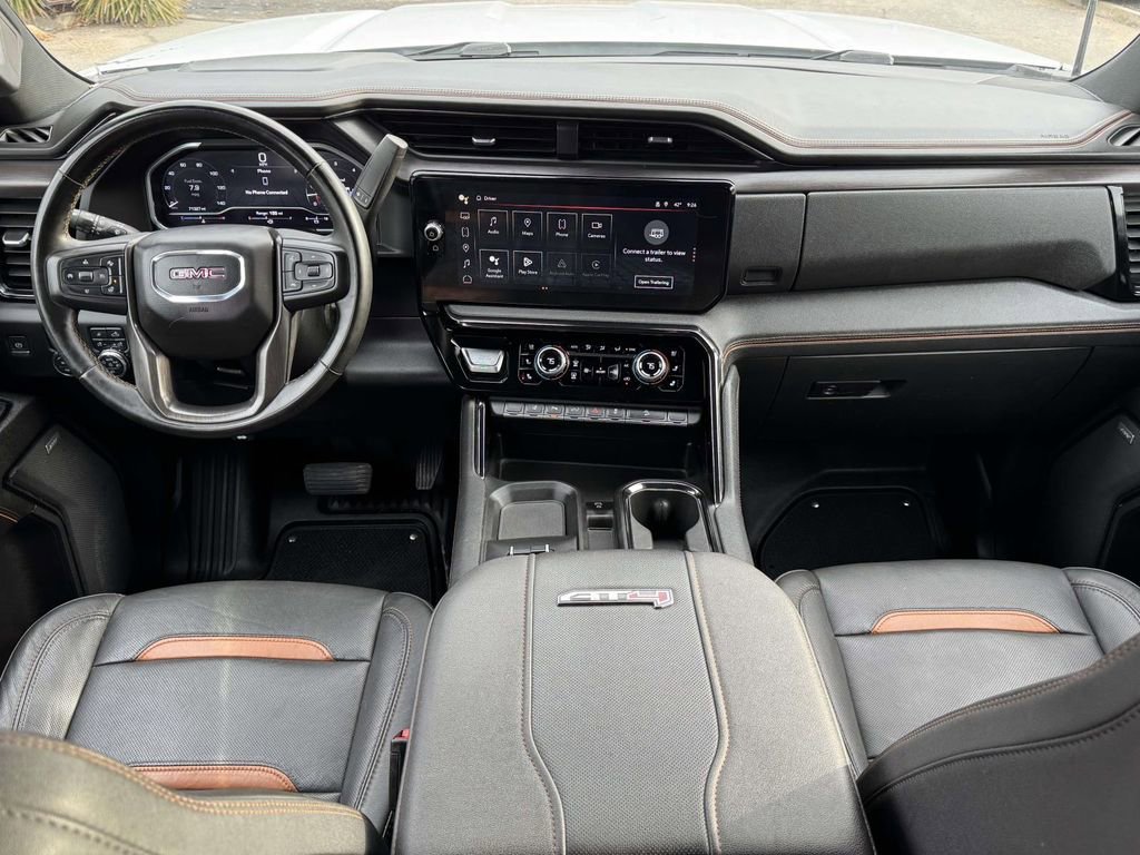 Used 2024 GMC Sierra 2500 AT4 w/ AT4 Preferred Package AWD/4WD image 2