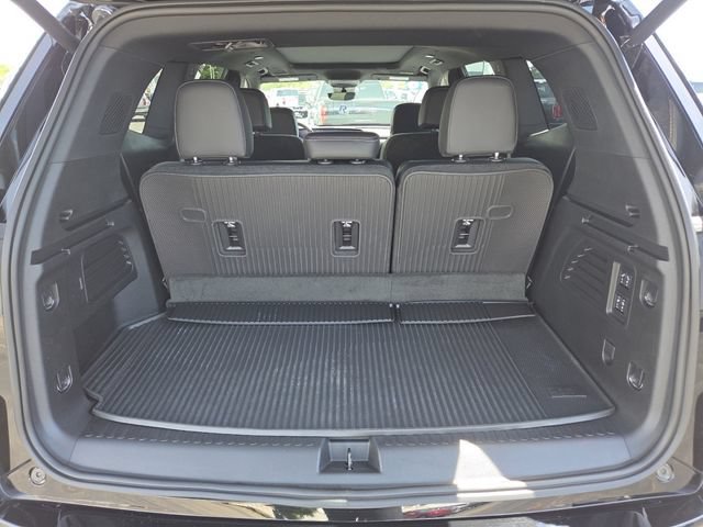 Used 2026 Buick Enclave Sport Touring w/ Power Package AWD/4WD image 30