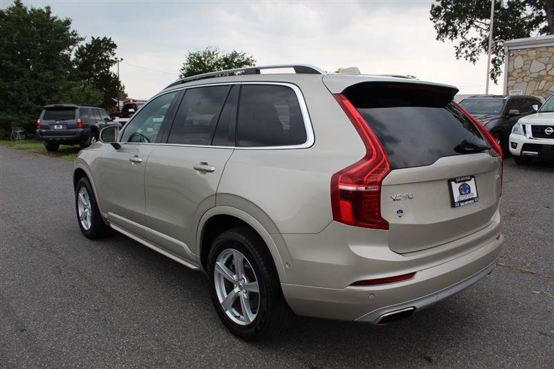 Used 2017 Volvo XC90 T5 Momentum AWD/4WD image 5