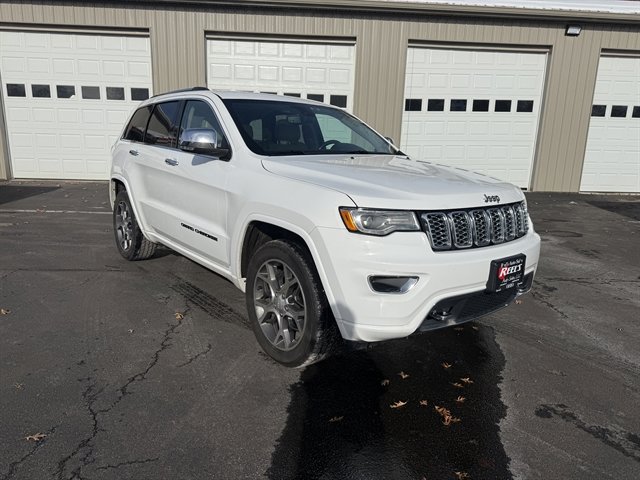 Used 2020 Jeep Grand Cherokee Overland image 3