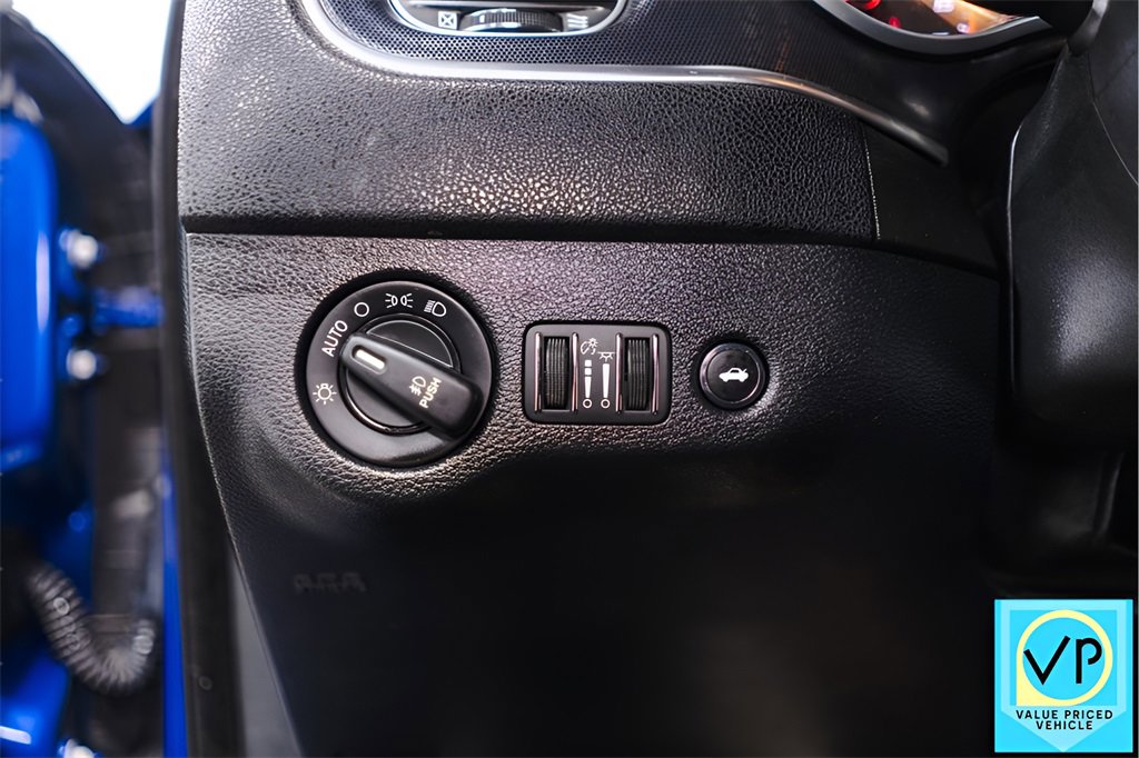 Used 2018 Dodge Charger SXT Plus w/ Driver Convenience Group image 19