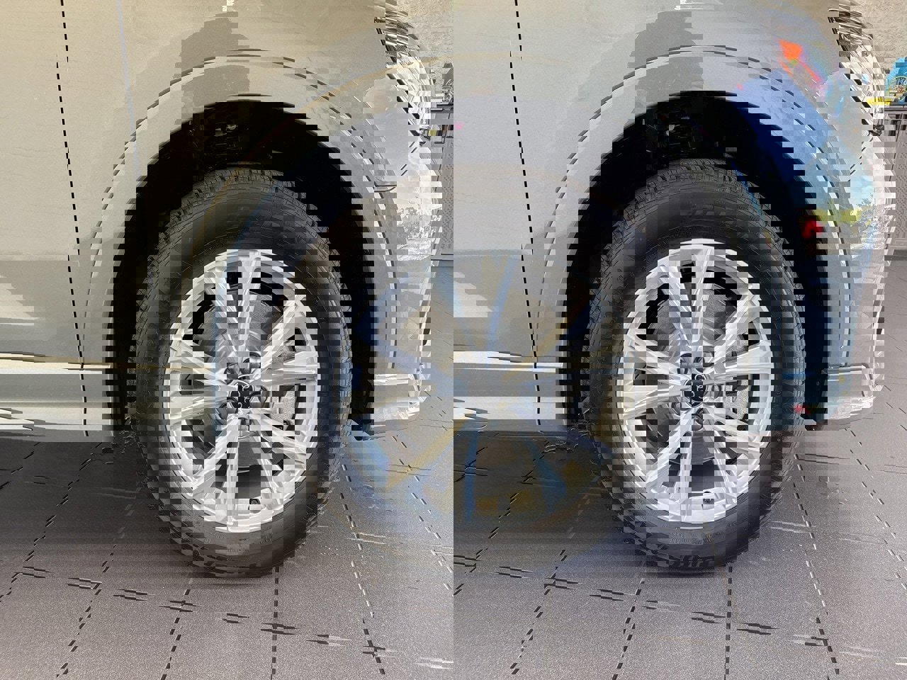 New 2025 Audi Q3 2.0T Premium image 57